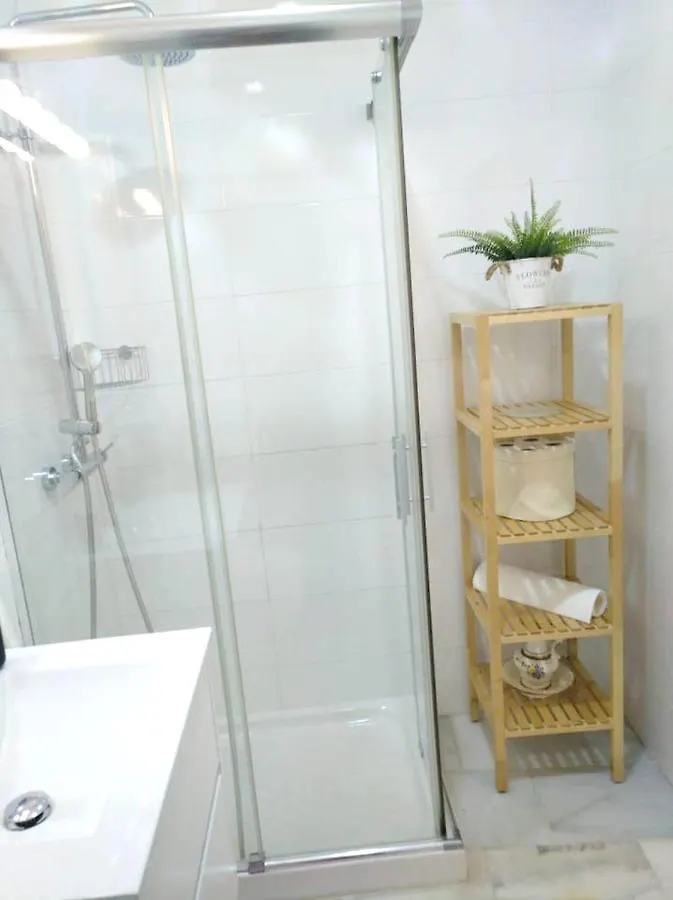Comfortable Apartment In The Heart Of Cadiz, With Balcony 0*, Cadiz