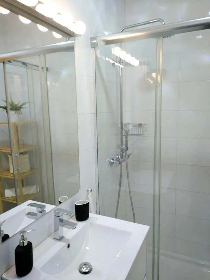 Comfortable Apartment In The Heart Of Cadiz, With Balcony 0*, Cadiz Spain