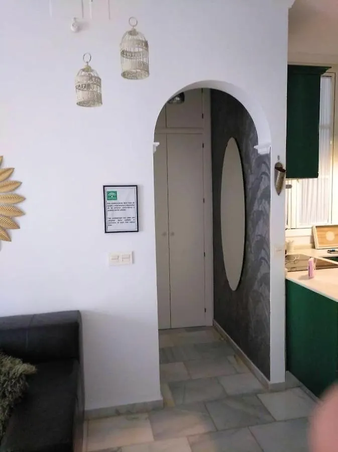 Comfortable Apartment In The Heart Of Cadiz, With Balcony